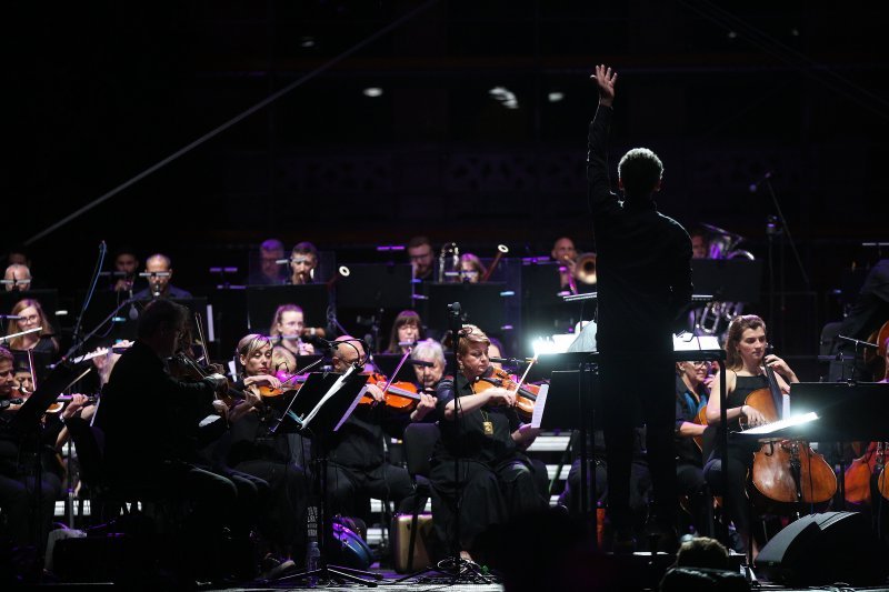 Olujno nevrijeme prekinulo koncert Damira Urbana