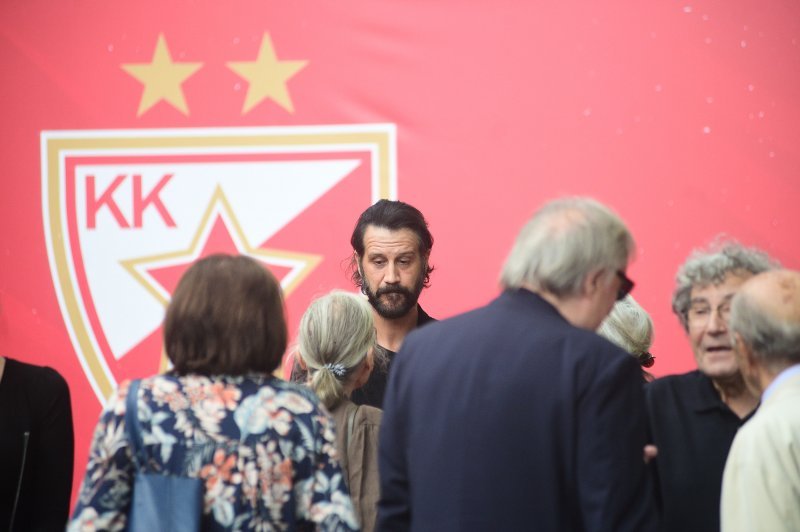 Komemoracija za košarkaša Dragana Kapičića