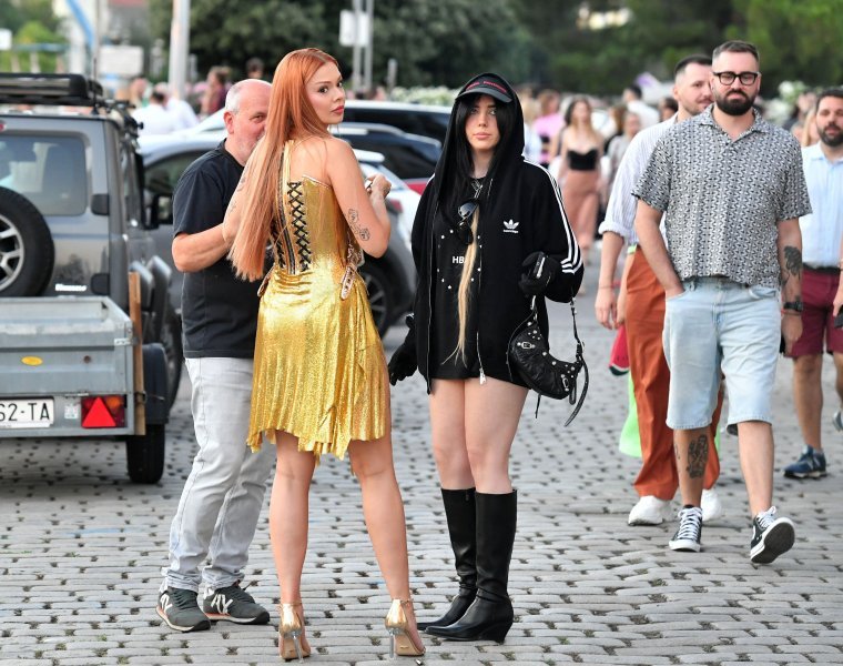 Uzvanici na reviji Juraja Zigmana
