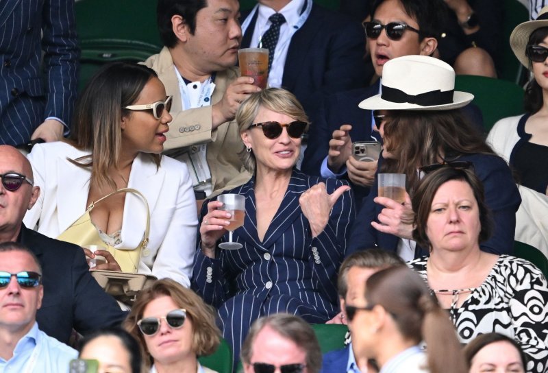 Zawe Ashton i Robin Wright