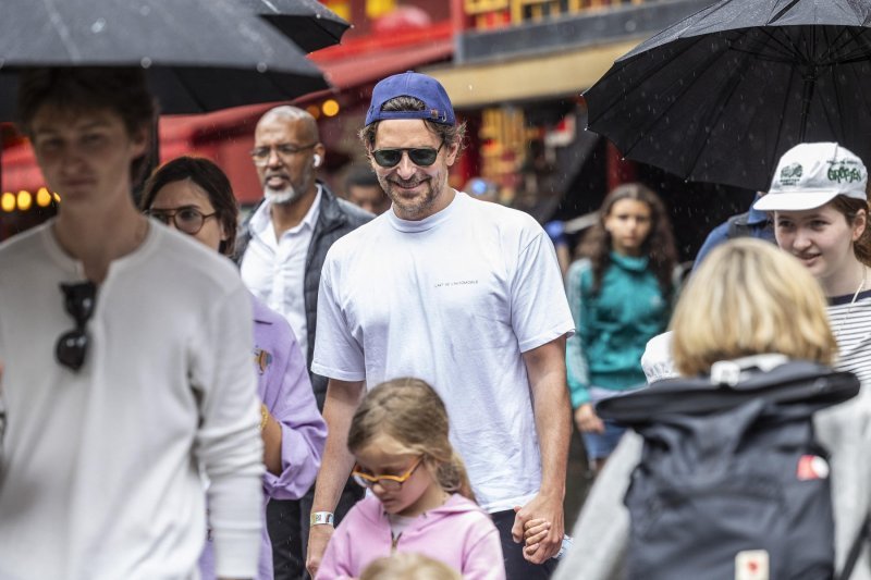 Bradley Cooper