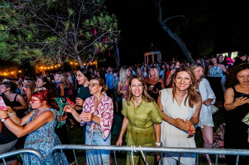 Koncert Nine Badrić na Sustipanu