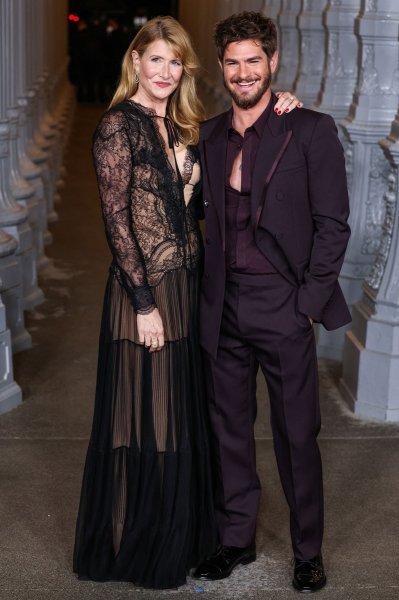 Laura Dern i Andrew Garfield