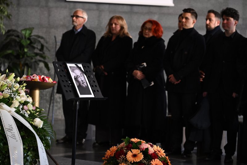 Ispraćaj koreografa Milka Šparembleka na Krematoriju