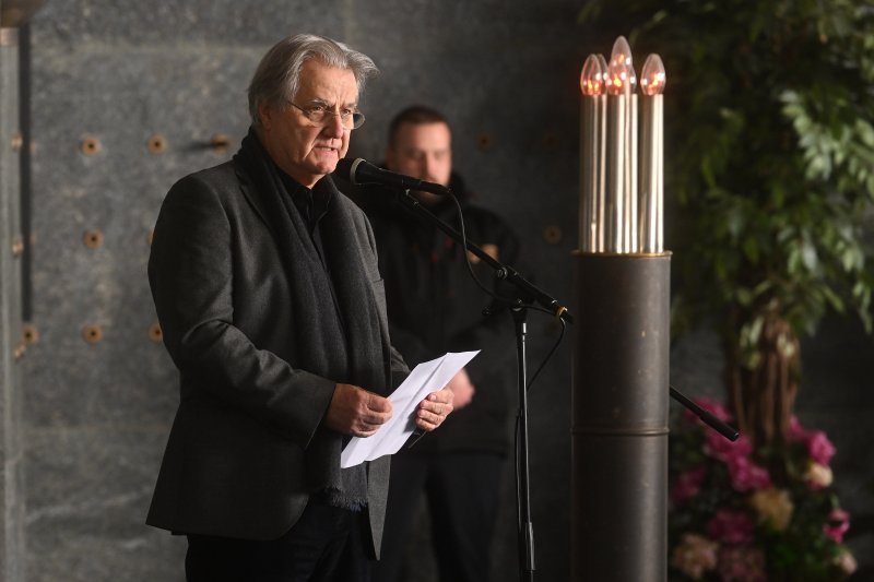 Ispraćaj koreografa Milka Šparembleka na Krematoriju