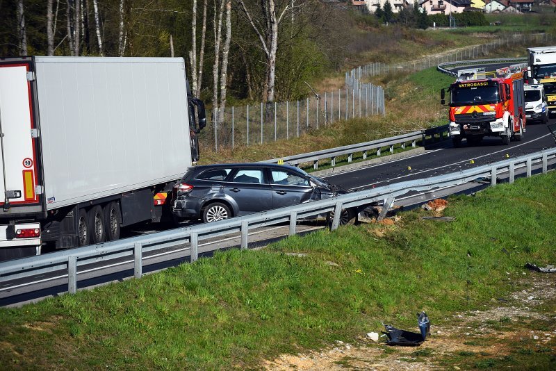 Teška prometna nesreća na državnoj cesti D1