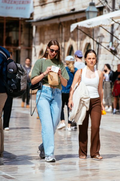 Dubrovnik ulična moda (16)