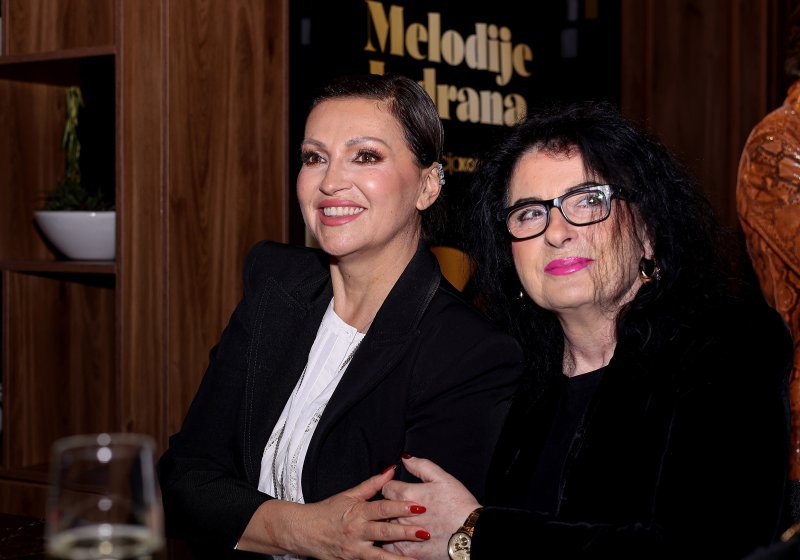 Nina Badrić i Vesna Dragojević