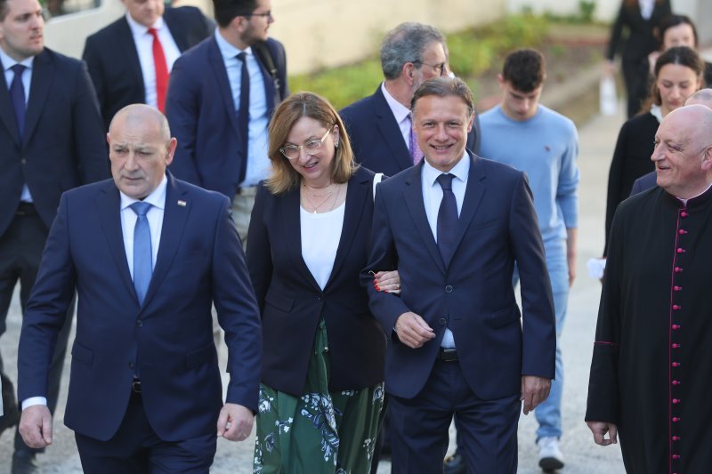Tomo Medved, Gordan Jandroković sa suprugom