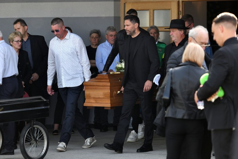 Pokopan bivši hrvatski nogometni reprezentativac Nikola Pokrivač