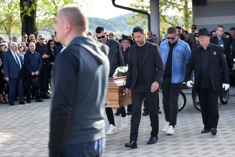 Pokopan bivši hrvatski nogometni reprezentativac Nikola Pokrivač