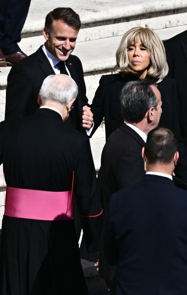 Emmanuel Macron i Brigitte Macron