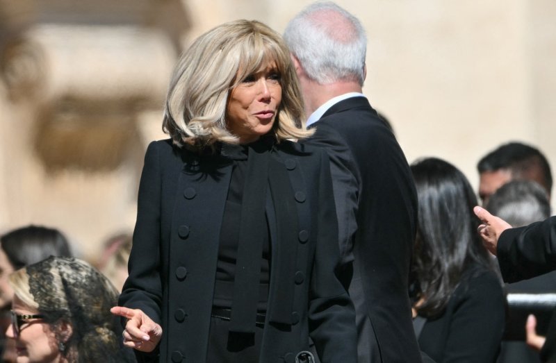 Emmanuel Macron, Brigitte Macron