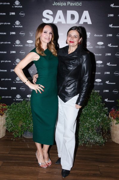 Josipa Pavicic, Ana Vela