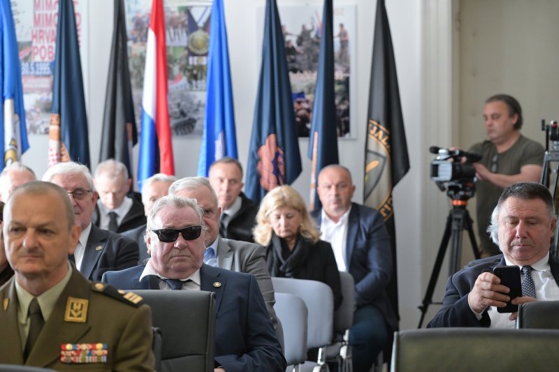 Vladimir Šeks