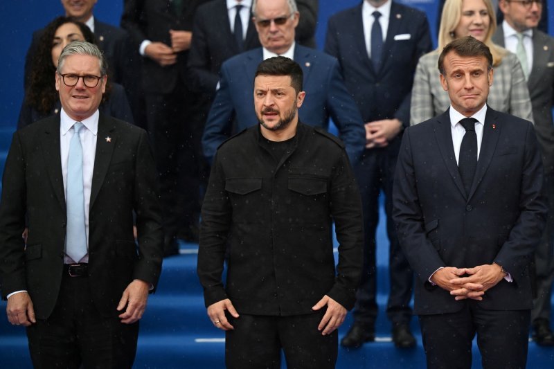 Keir Starmer, Volodimir Zelenski, Emmanuel Macron