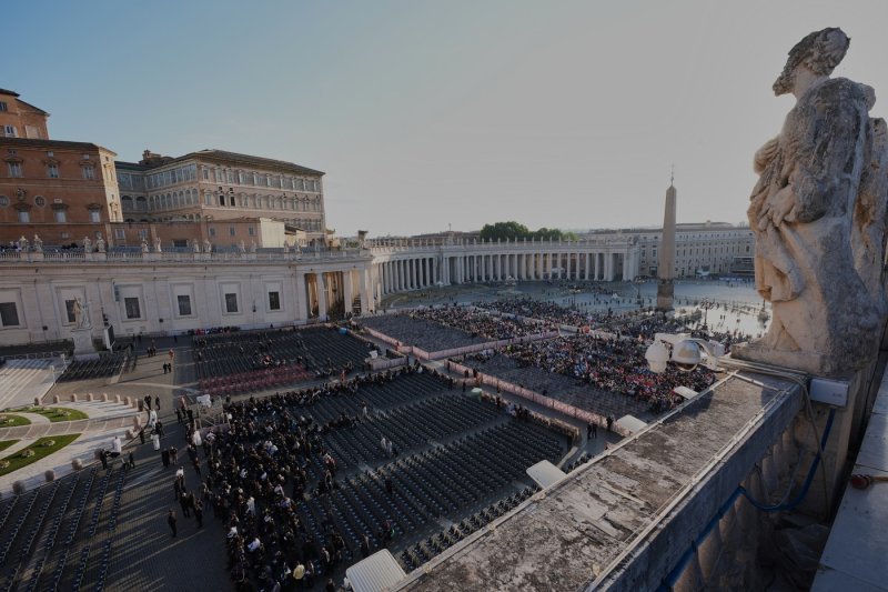 Trg svetog Petra uoči inauguracije pape