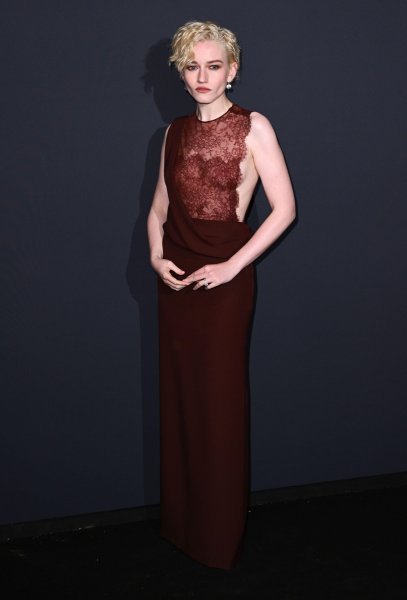 Julia Garner