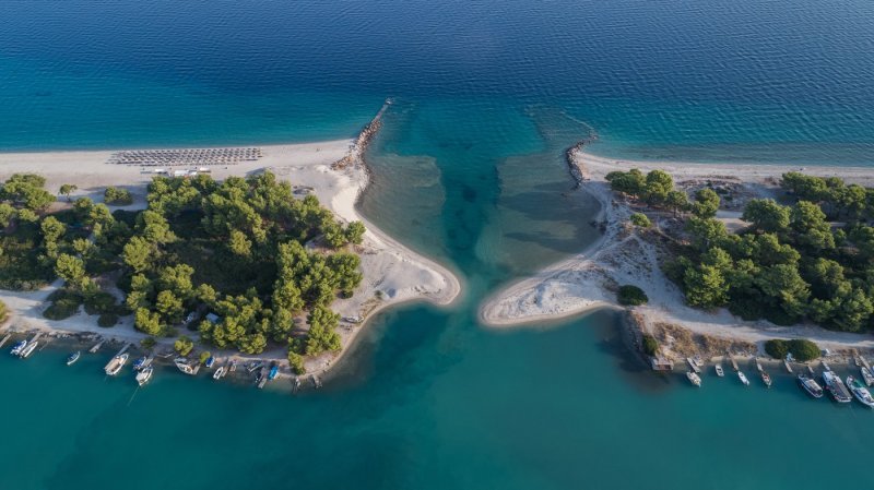 Grčka plaža Glarokavos