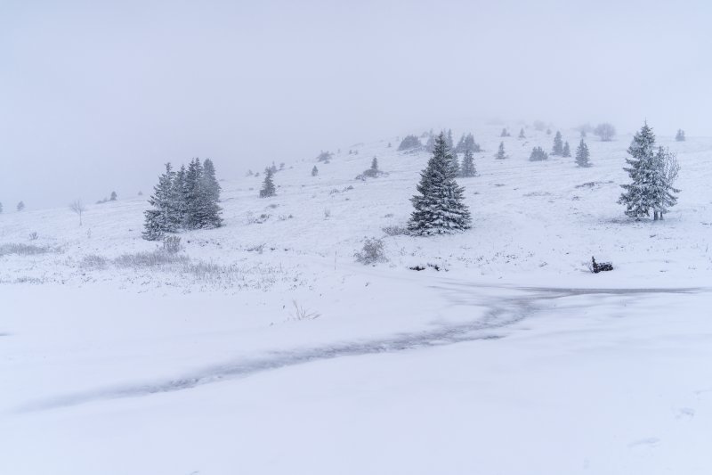 Snijeg pao u Nacionalnom parku Sjeverni Velebit