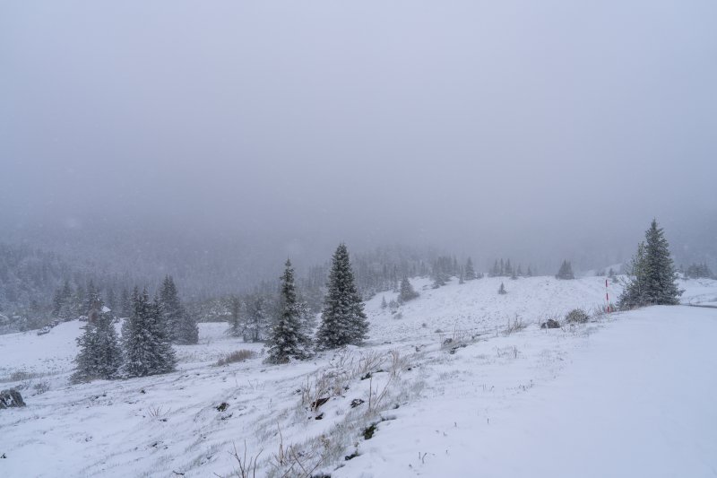 Snijeg pao u Nacionalnom parku Sjeverni Velebit