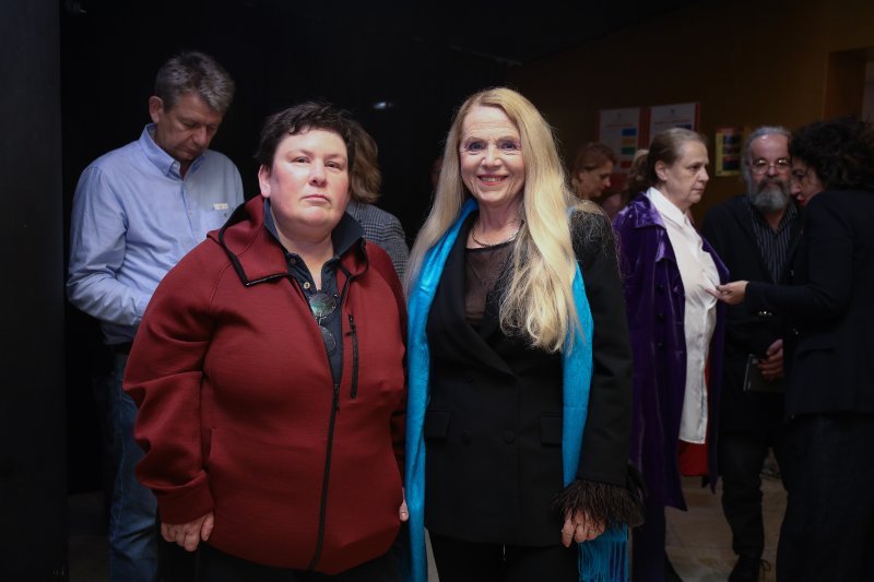 Poznati na premijeri predstave Drama bez naslova