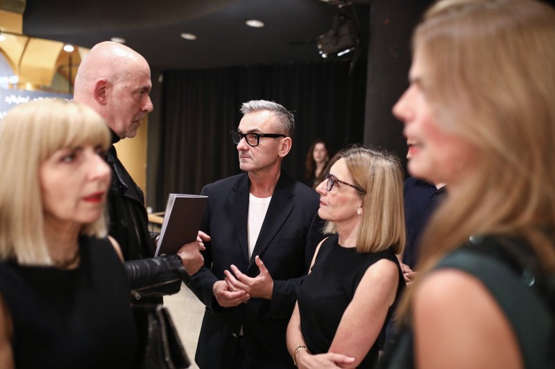 Poznati na premijeri predstave Drama bez naslova