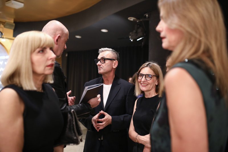 Poznati na premijeri predstave Drama bez naslova