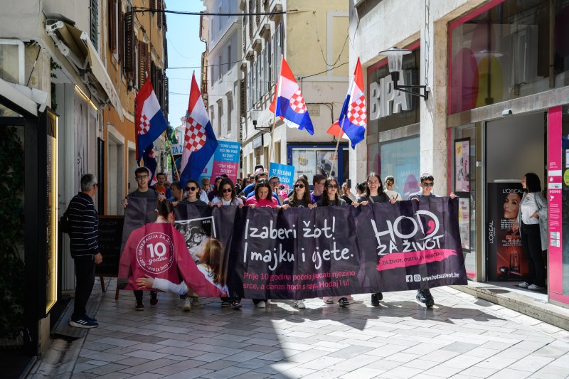 Hod za život, obitelj i Hrvatsku održan u Zadru