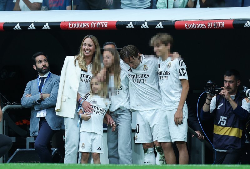 Luka Modrić s obitelji