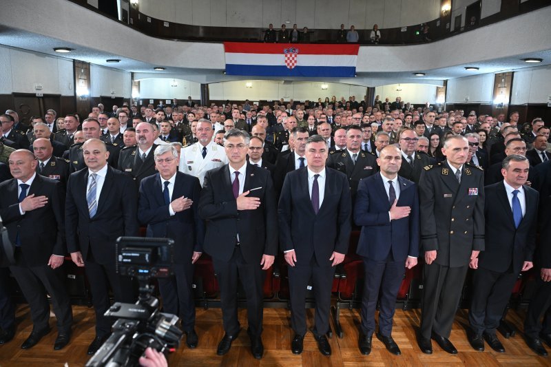 Plenković i Milanović na Danu Hrvatske vojske
