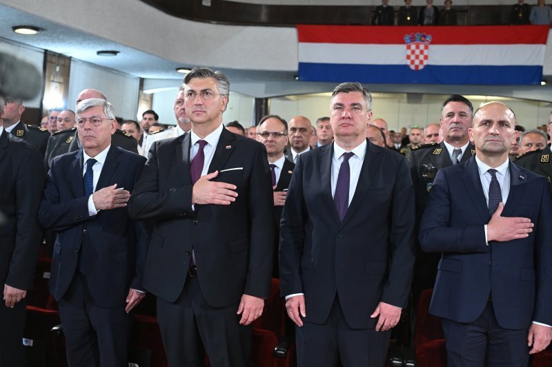Plenković i Milanović na Danu Hrvatske vojske