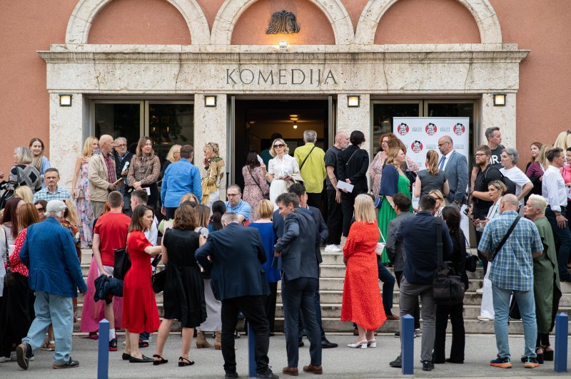 Poznati na premijeri predstave 'Juha braće Marx'