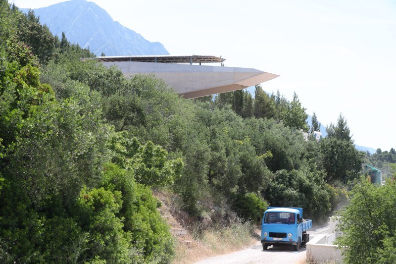 Građevina u Baškoj Vodi