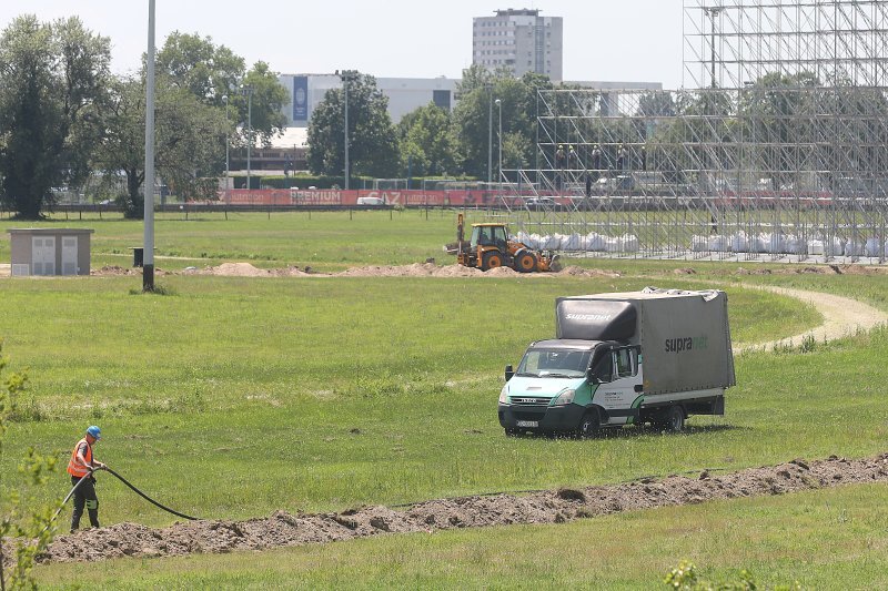 Pripreme za Thompsonov koncert na Hipodromu