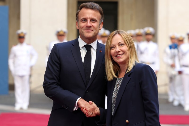 Emmanuel Macron i Giorgia Meloni