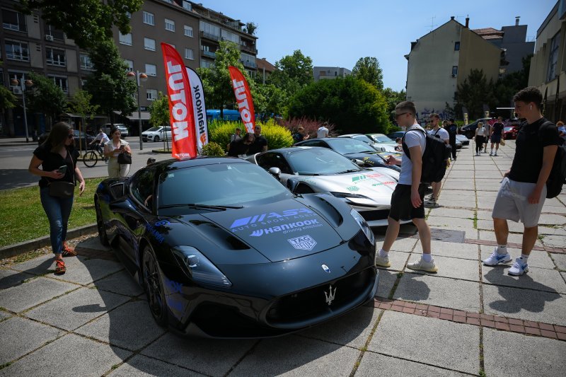 Izložba automobila