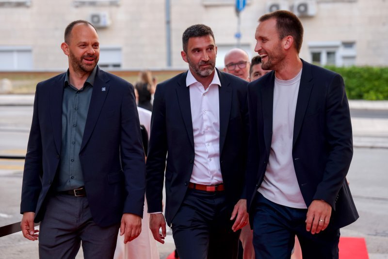 Ivan Bešlić i ministar regionalnoga razvoja i fondova Europske unije Šime Erlić