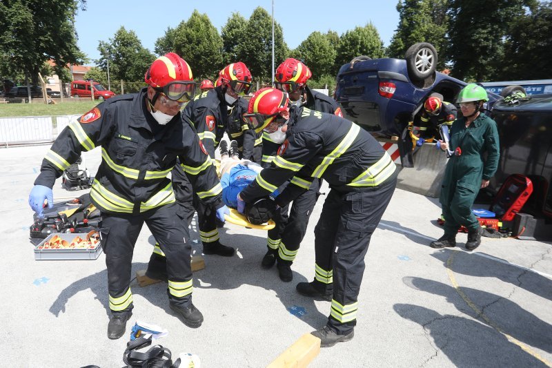 Započelo natjecanje Croatia Rescue Challenge 2025. u Karlovcu
