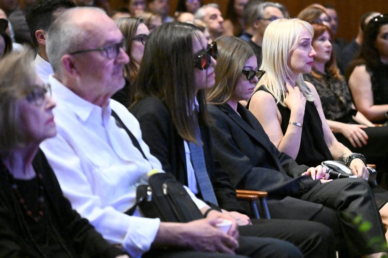 Gabi Novak, Marina Scotti, Lu Dedić