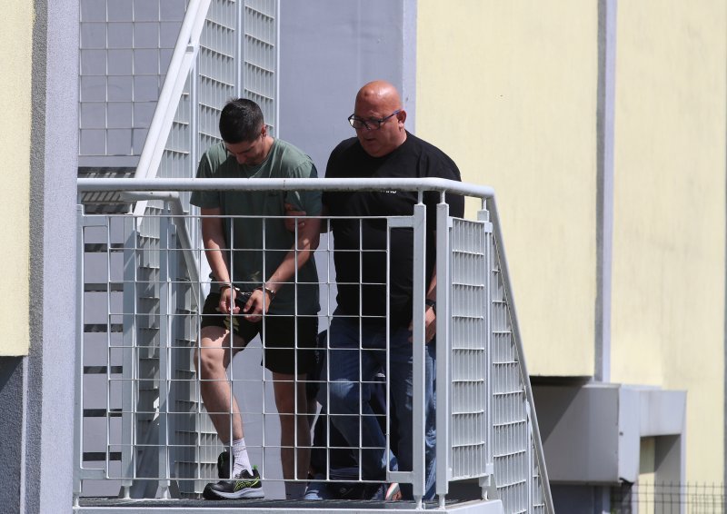 Vojnik osumnjičen za dvostruko ubojstvo doveden na ispitivanje