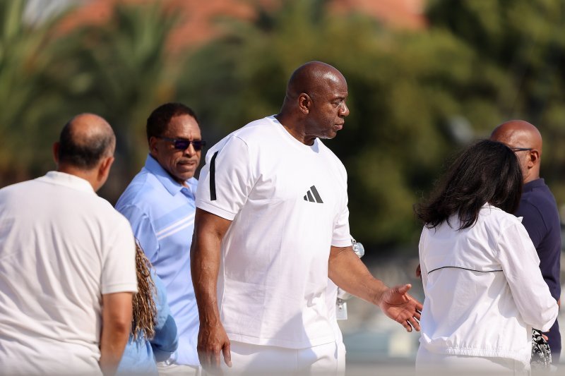 Magic Johnson s obitelji i prijateljima u Trogiru