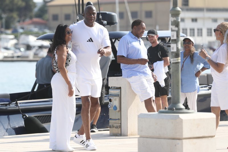 Magic Johnson s obitelji i prijateljima u Trogiru