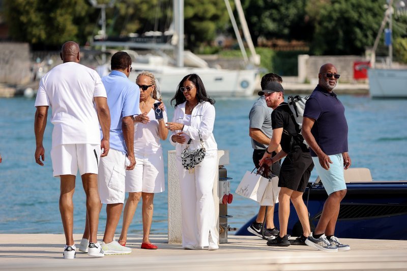 Magic Johnson s obitelji i prijateljima u Trogiru