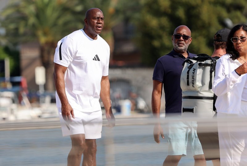 Magic Johnson s obitelji i prijateljima u Trogiru
