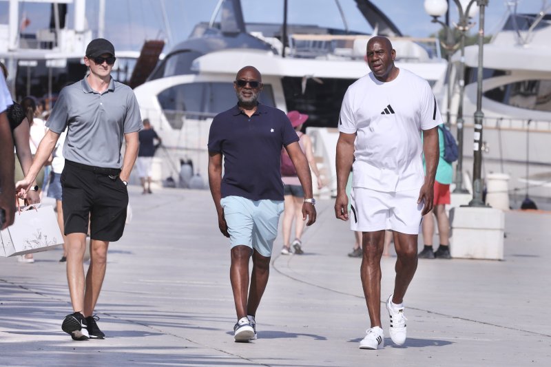 Magic Johnson s obitelji i prijateljima u Trogiru