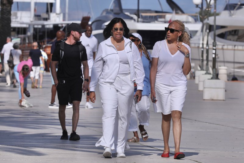 Magic Johnson s obitelji i prijateljima u Trogiru