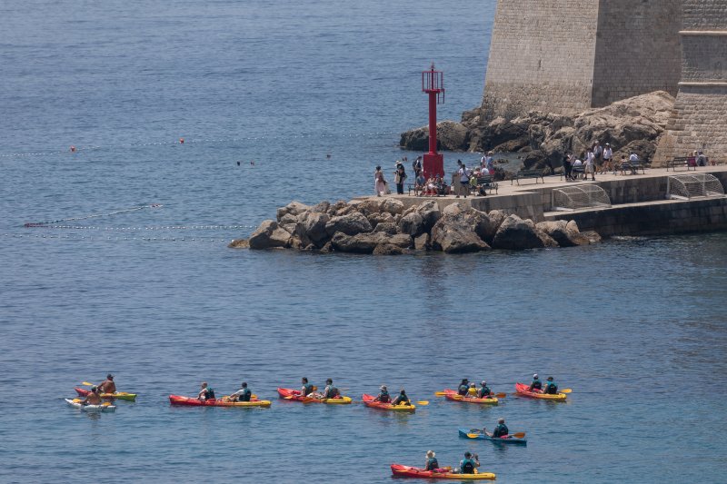 Dubrovnik: Pune plaže i turističke gužve u gradu