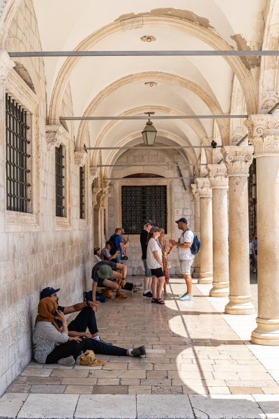 Dubrovnik: Pune plaže i turističke gužve u gradu