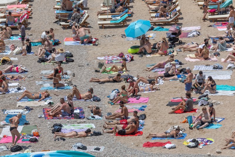 Dubrovnik: Pune plaže i turističke gužve u gradu